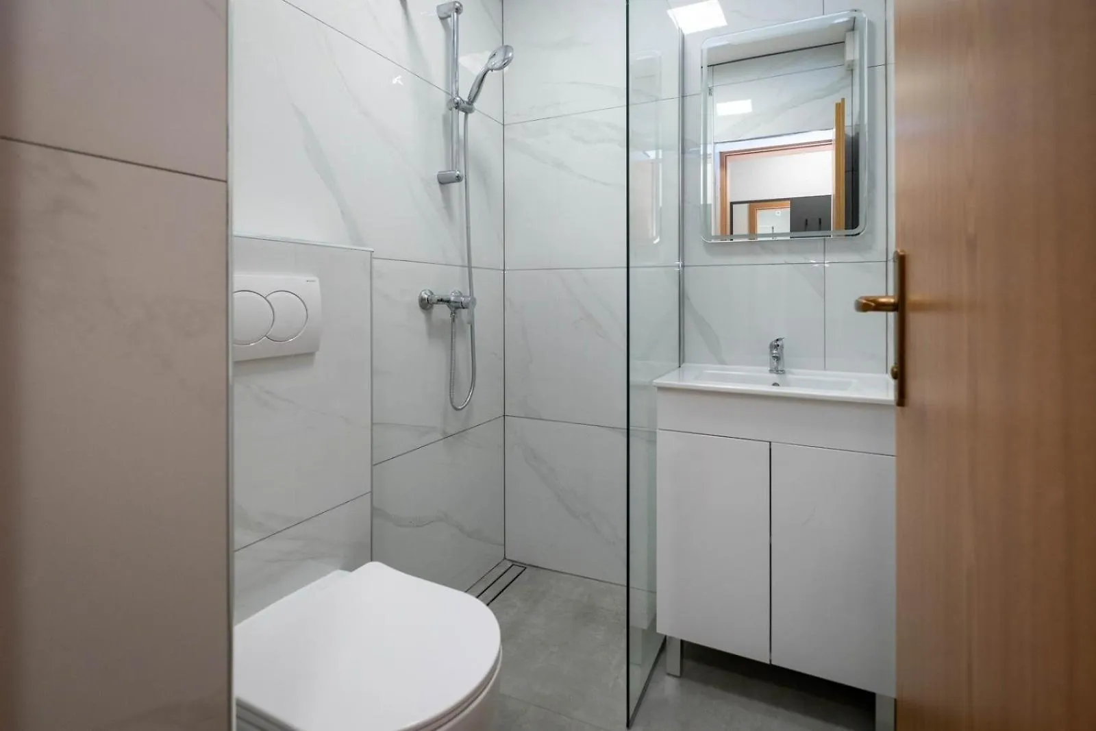 Guest house Apartments Serbecic Malinska Croatia