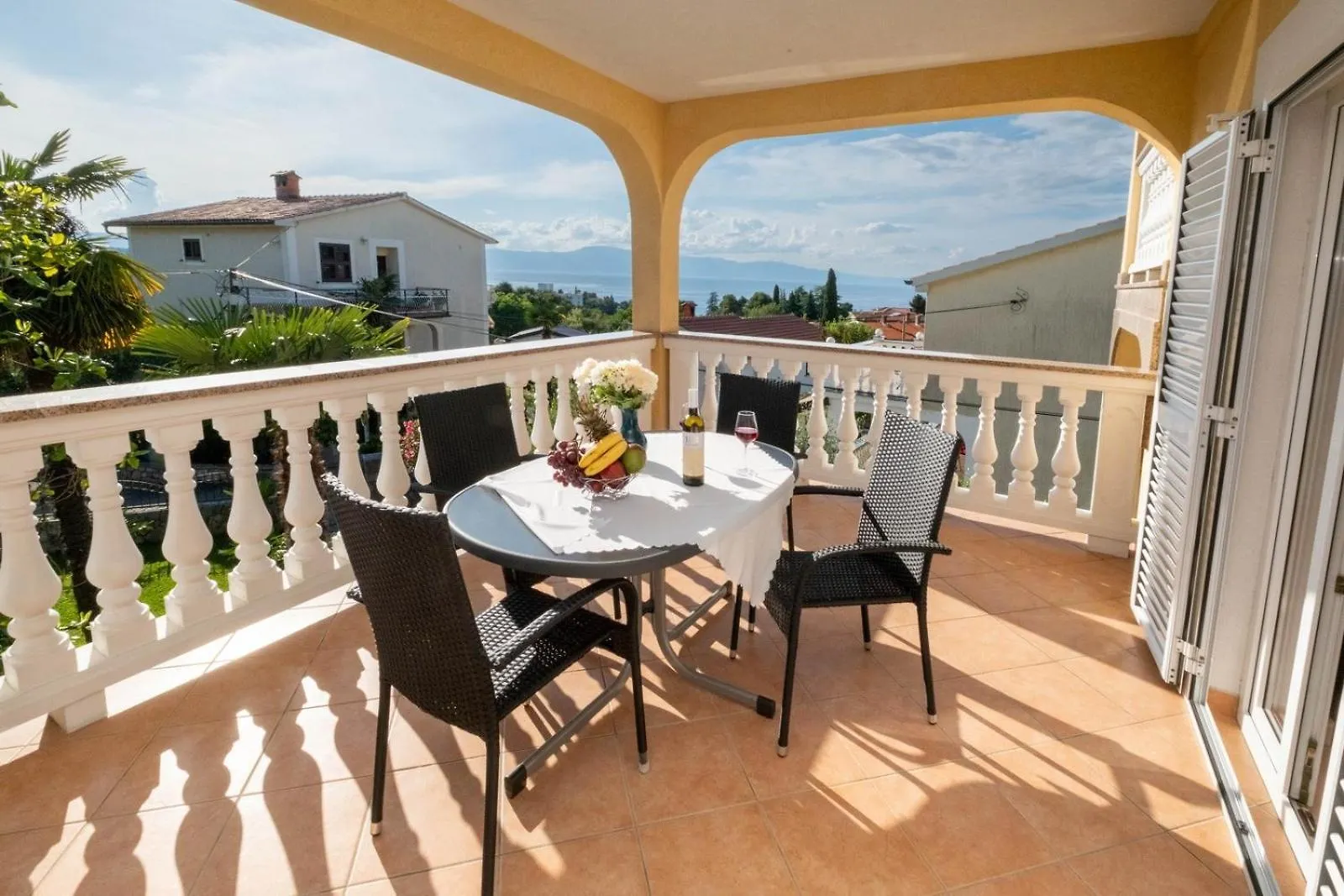 Apartments Serbecic Malinska Croatia