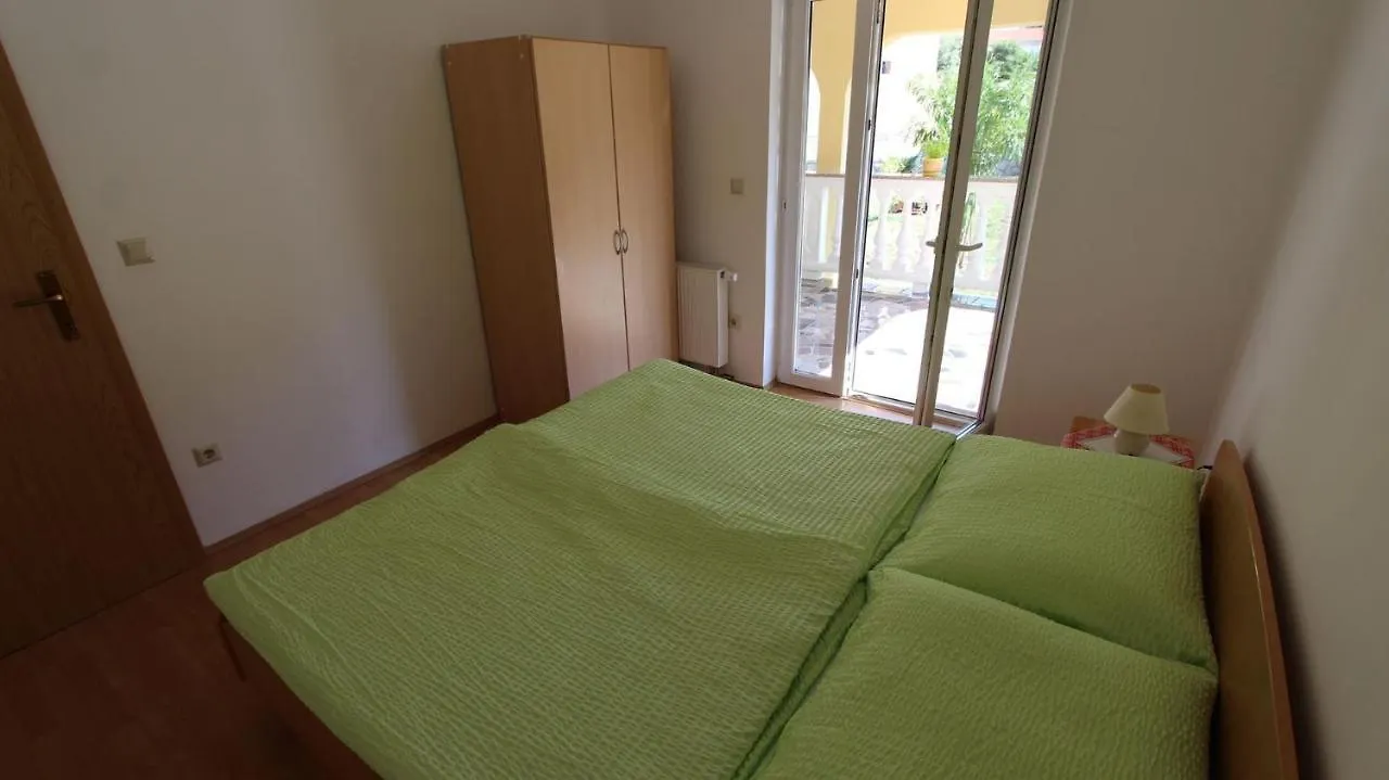 Apartments Serbecic Malinska